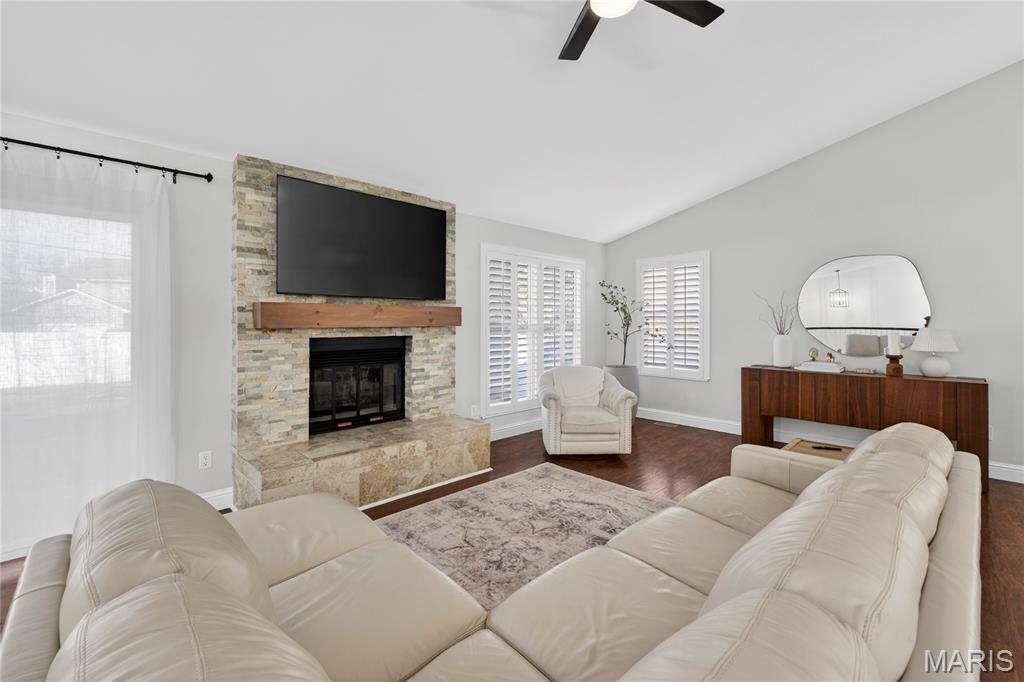 2549 Westglen Farms Drive