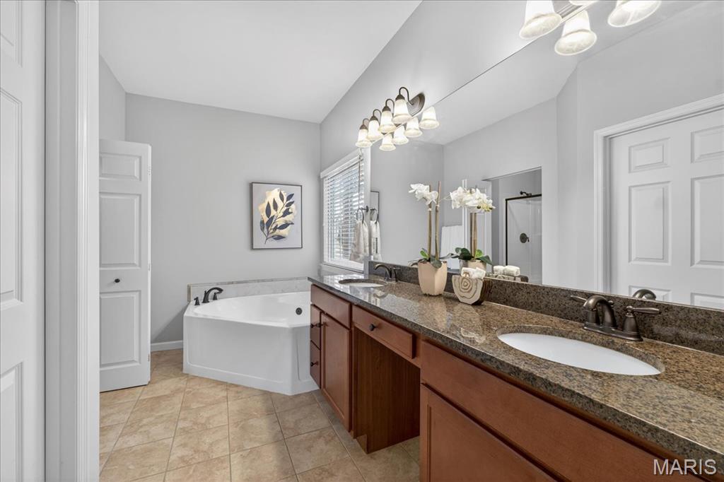 142 Meadows Of Wildwood Boulevard