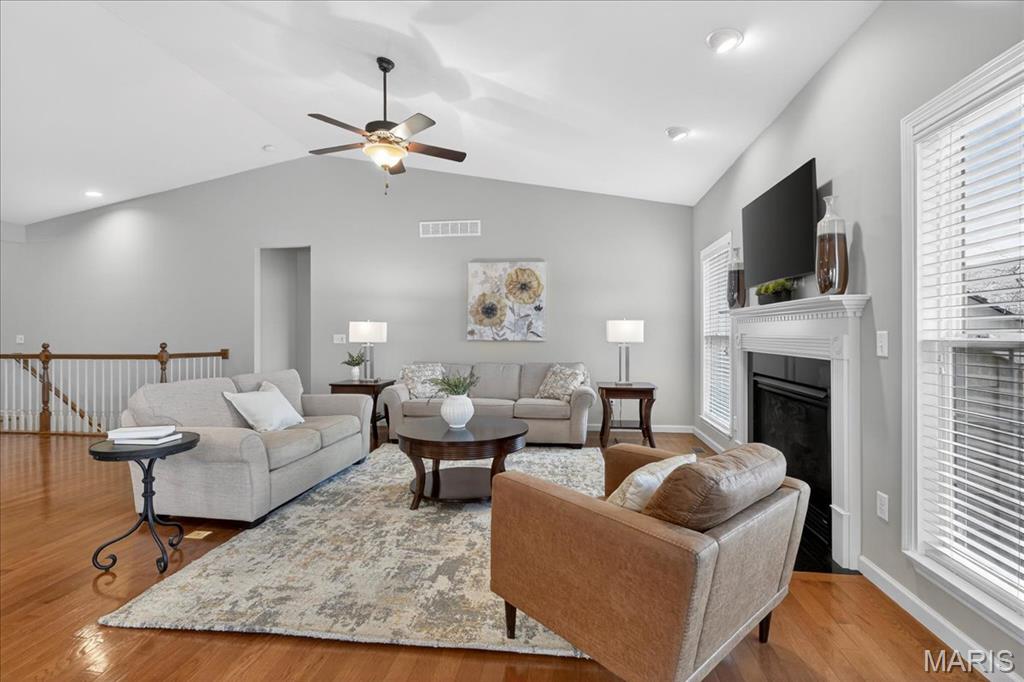 142 Meadows Of Wildwood Boulevard