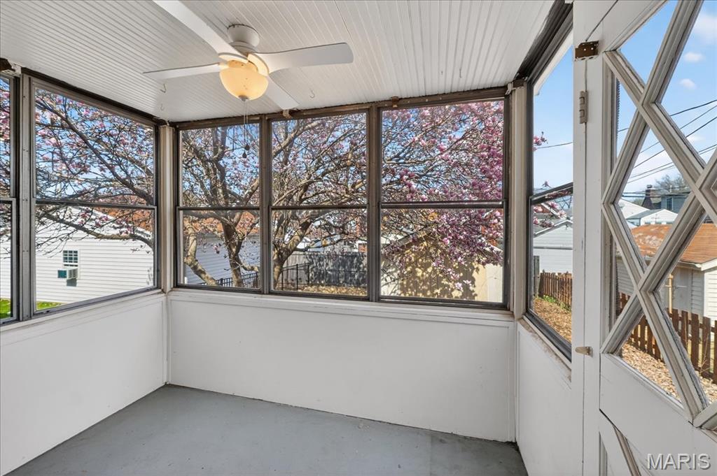 5241 Lindenwood Avenue