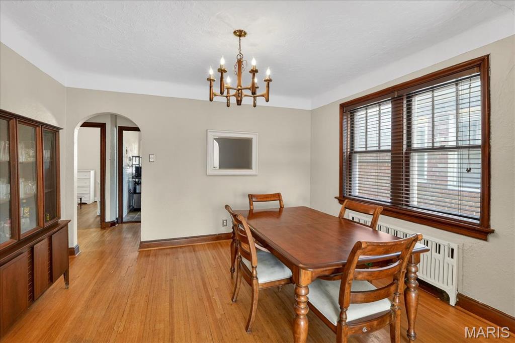 5241 Lindenwood Avenue