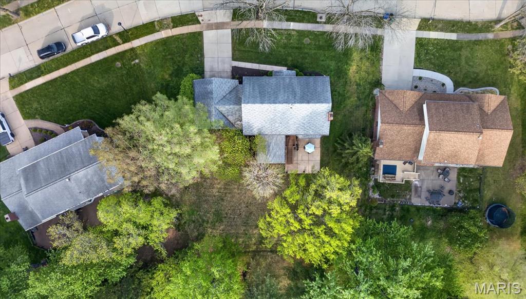 927 Baintree Lane