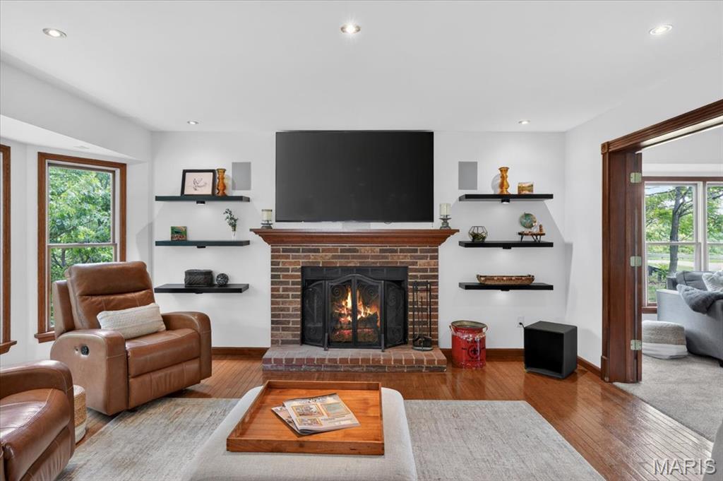 16630 Willow Glen Drive