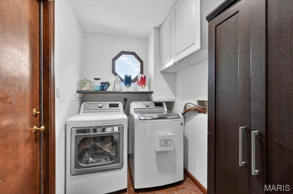 16630 Willow Glen Drive