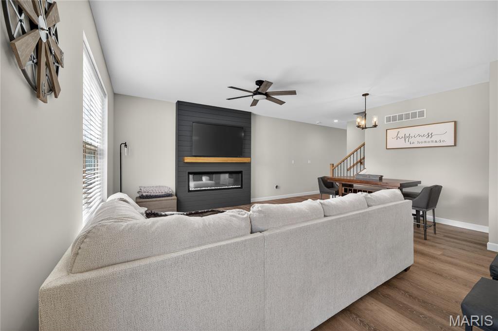 9038 Camino Trail
