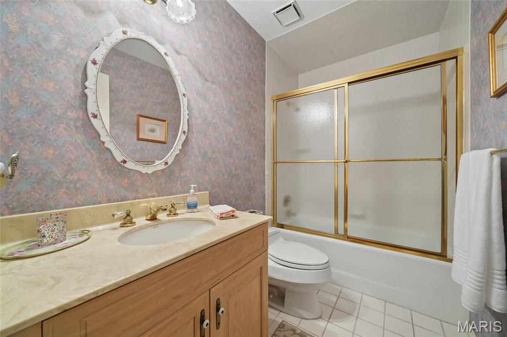 13302 Fairfield Circle Drive