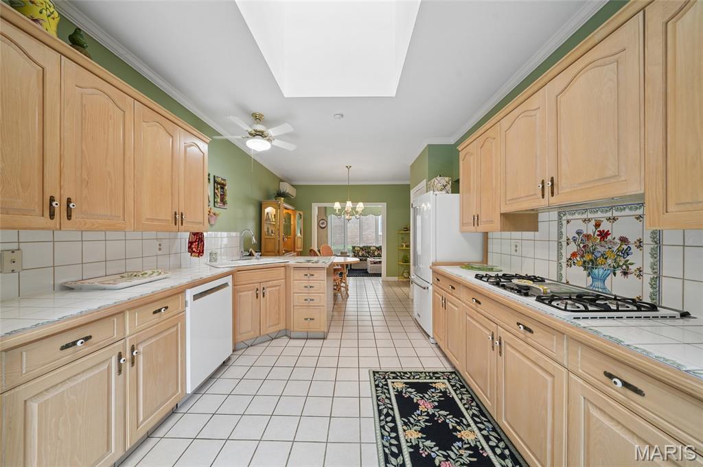 13302 Fairfield Circle Drive