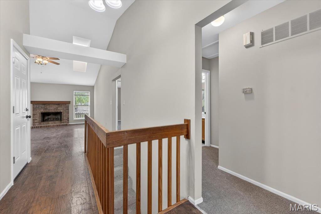 409 Hunters Crossing Court