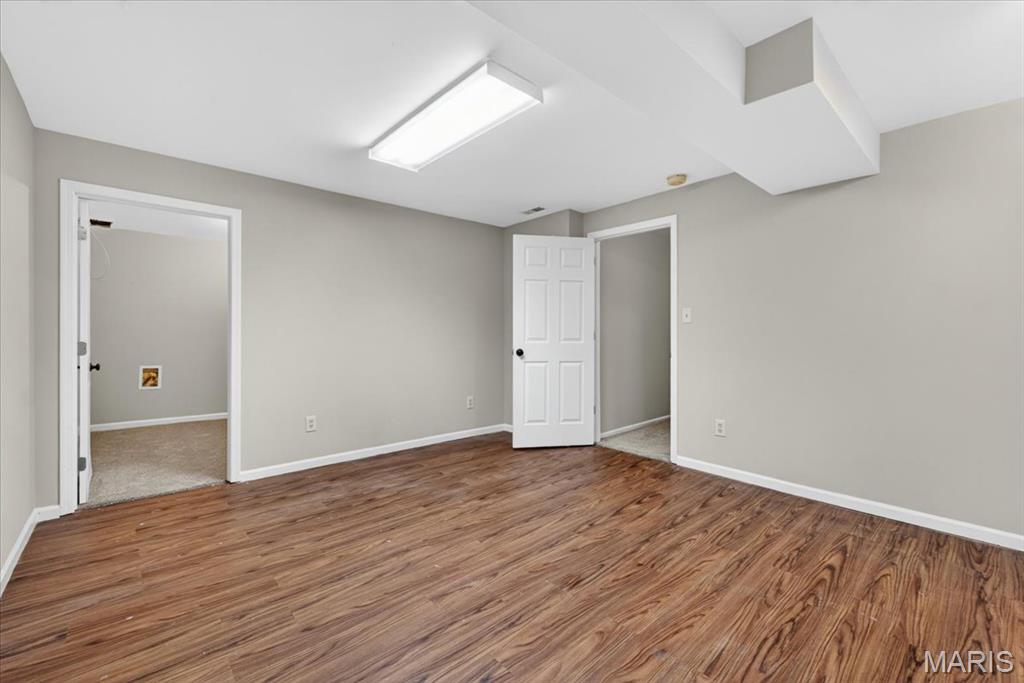 409 Hunters Crossing Court
