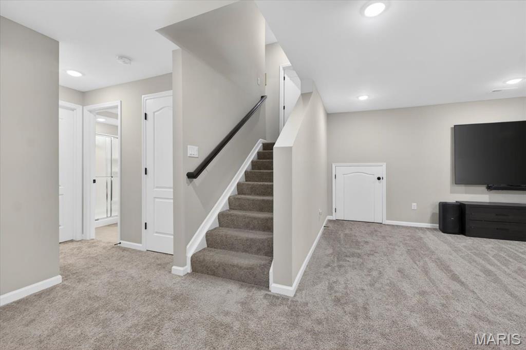 618 Strathclyde Drive