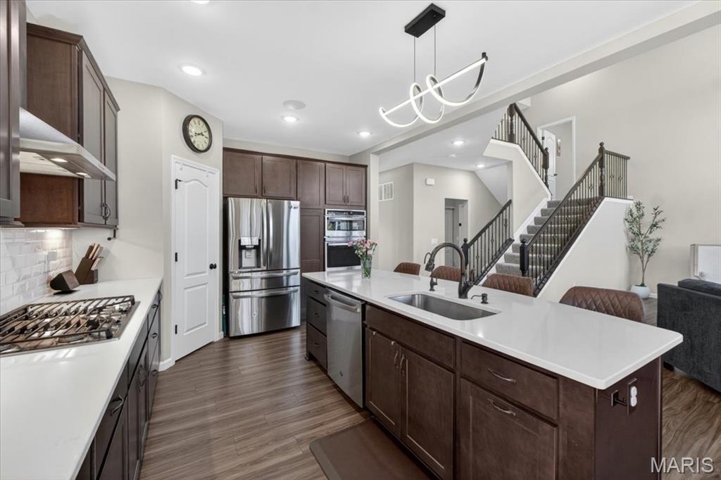 618 Strathclyde Drive