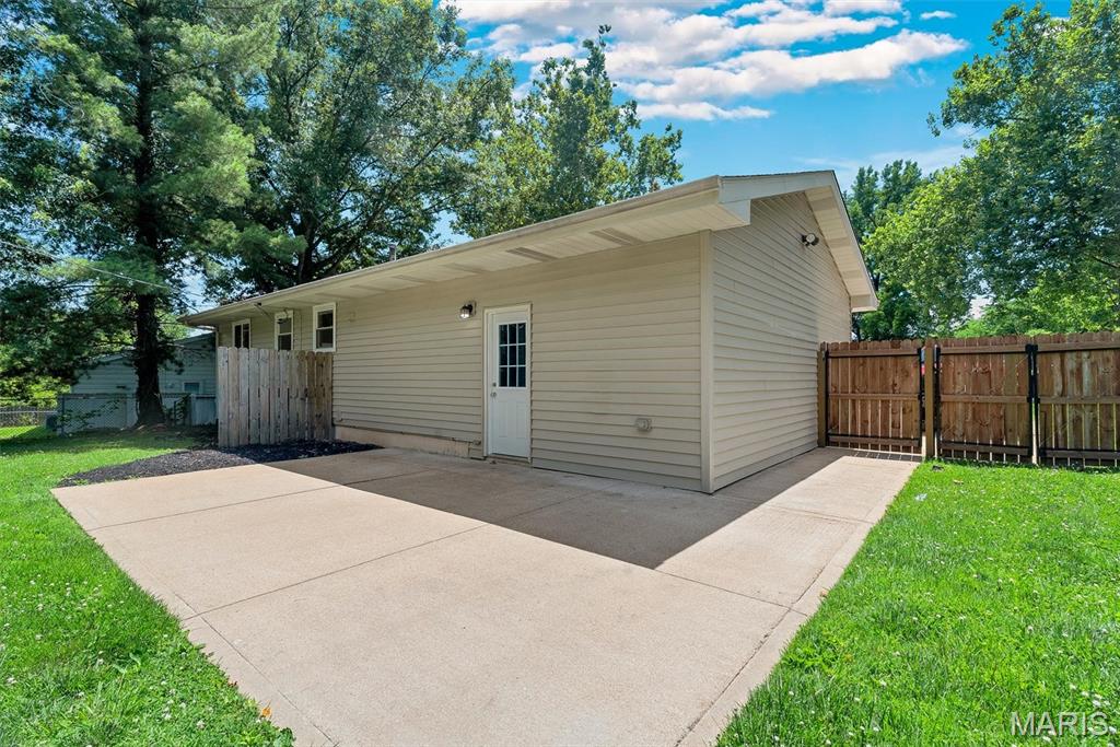 704 La Marite Drive
