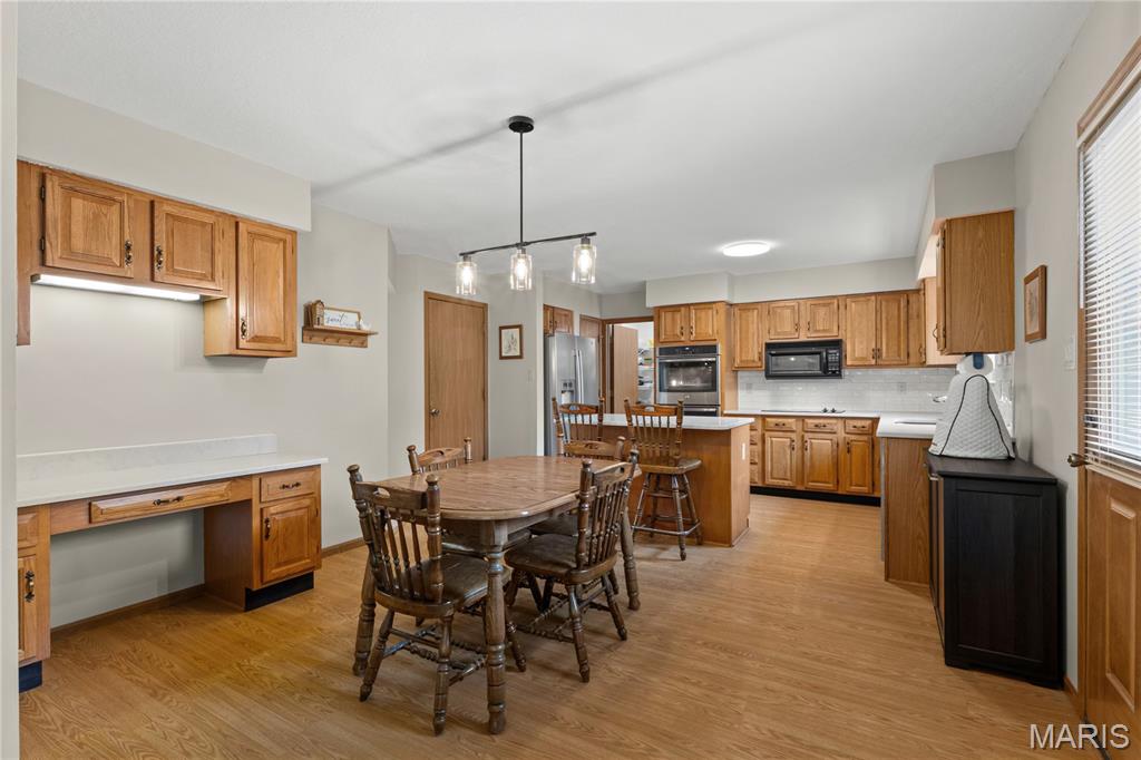 5849 Morning Field Place