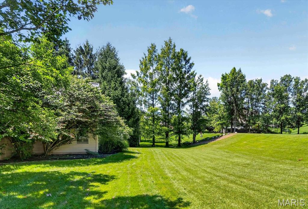 1059 Greystone Manor Parkway