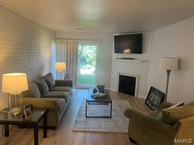 1924 Greenglen Drive Unit: 102