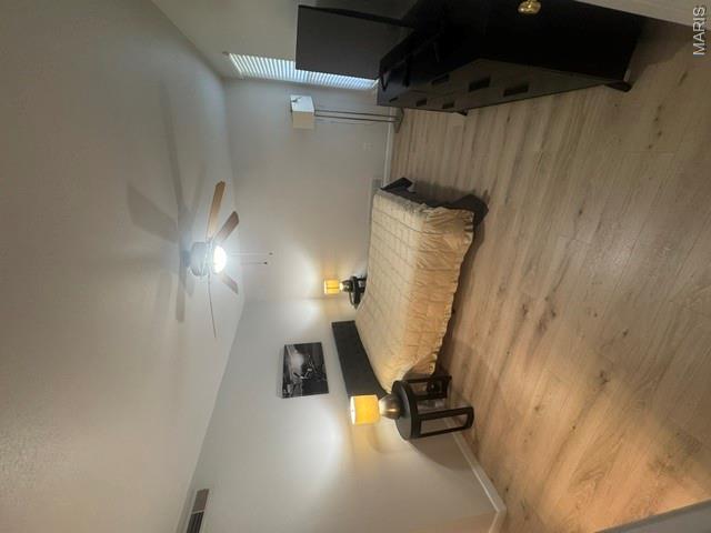 1924 Greenglen Drive Unit: 102