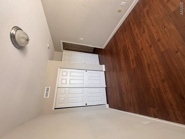 1969 Greenglen Drive Unit: 303