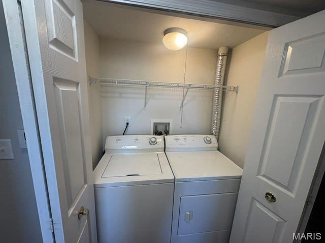 1969 Greenglen Drive Unit: 303