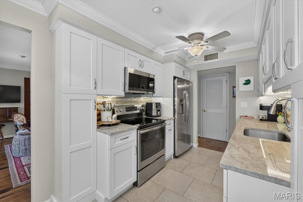 1512 Bedford Forge Court Unit: 14