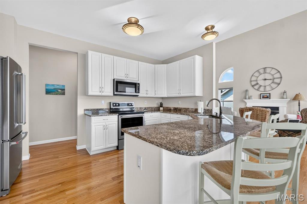 343 Bluff View Circle