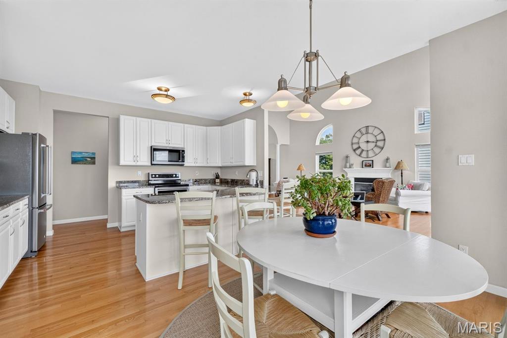 343 Bluff View Circle