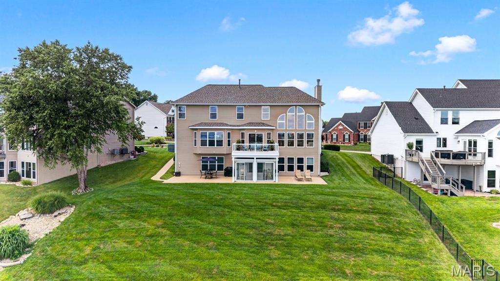 343 Bluff View Circle