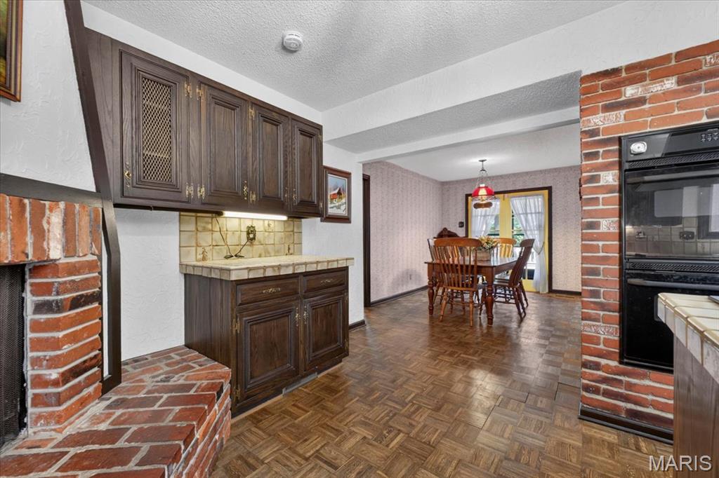 4622 Vixen Circle
