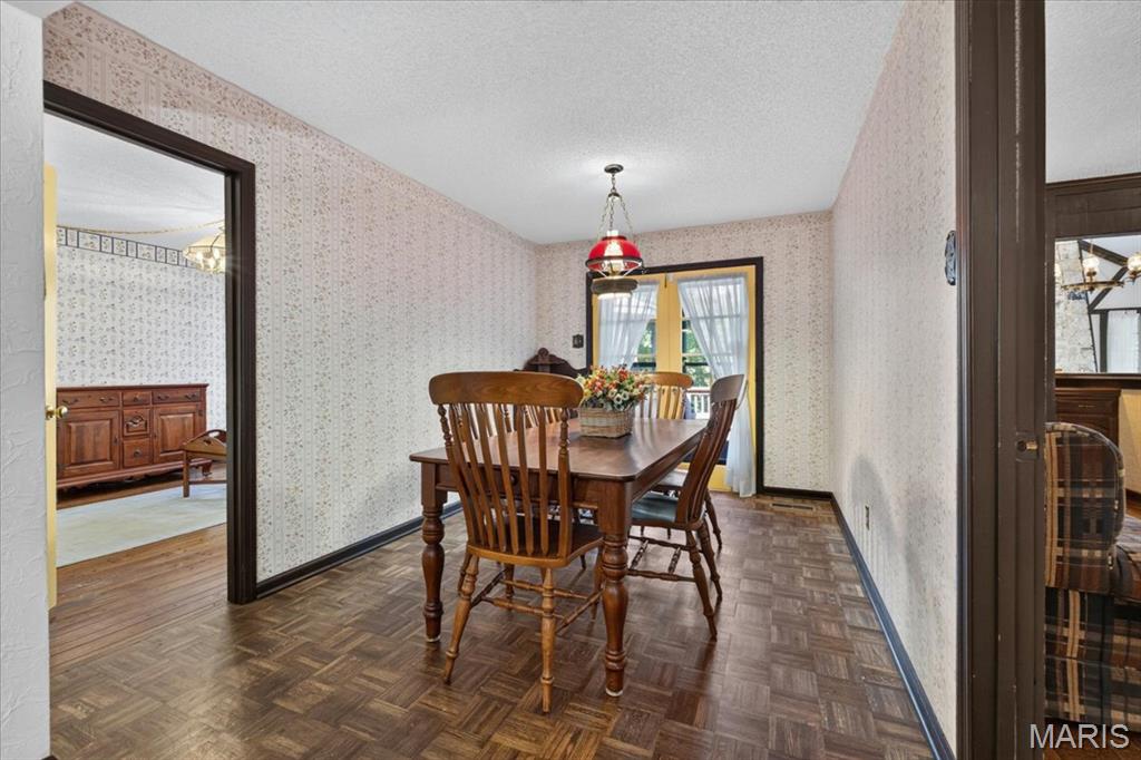 4622 Vixen Circle