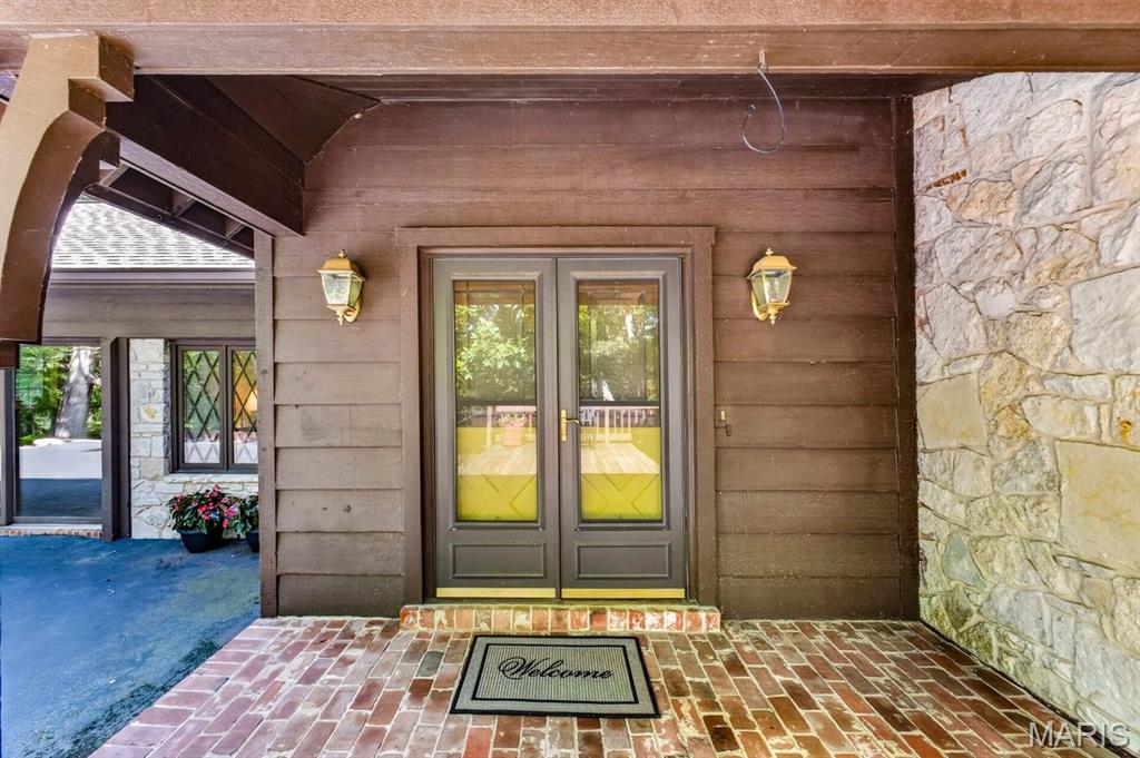 4622 Vixen Circle