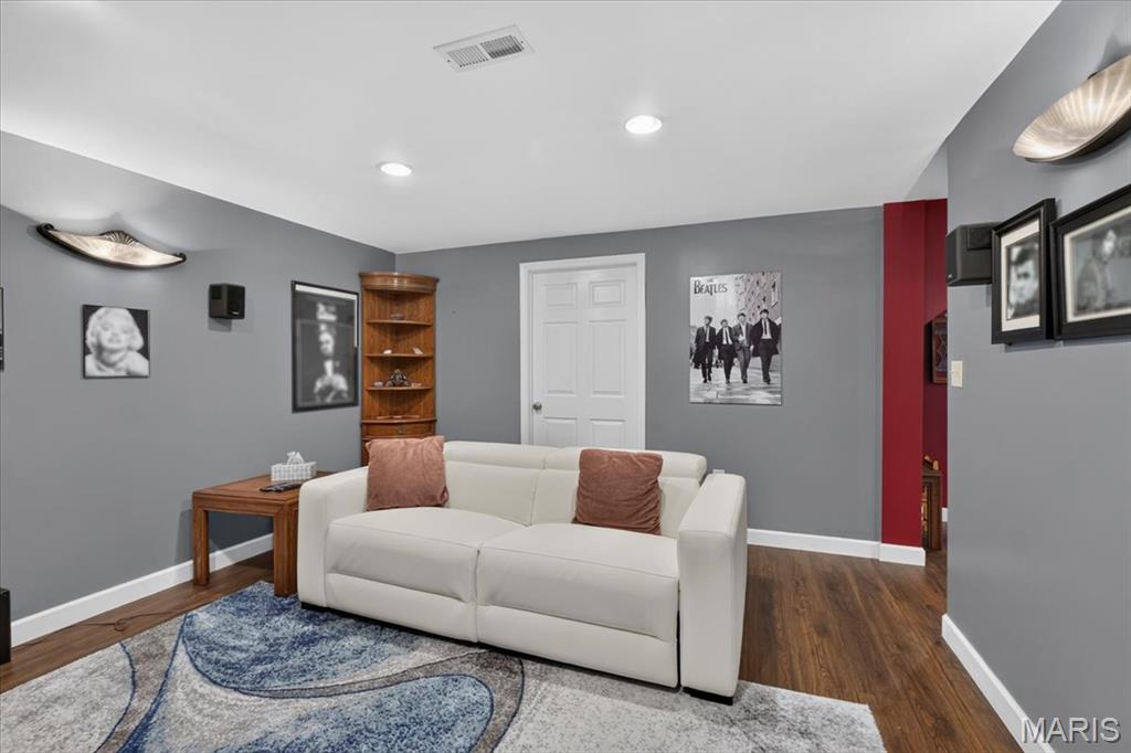 1330 Katsura Court