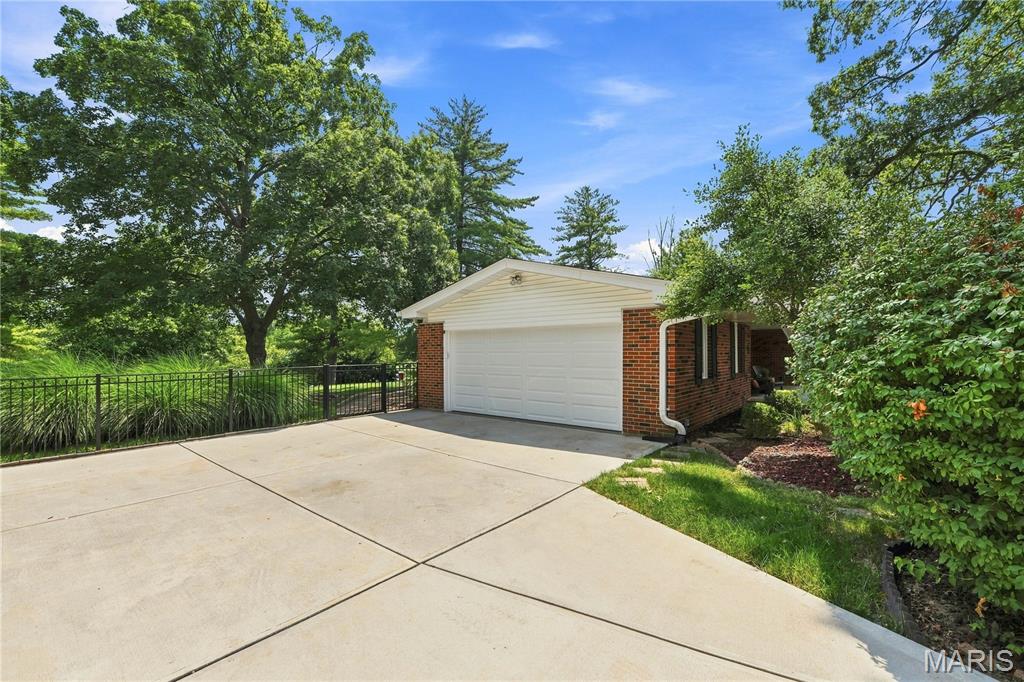 356 Elmcrest Drive