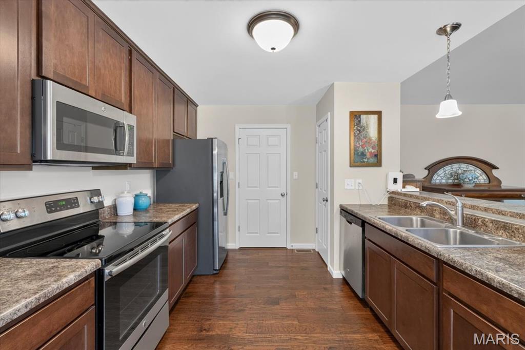5229 Eagle Wing Court