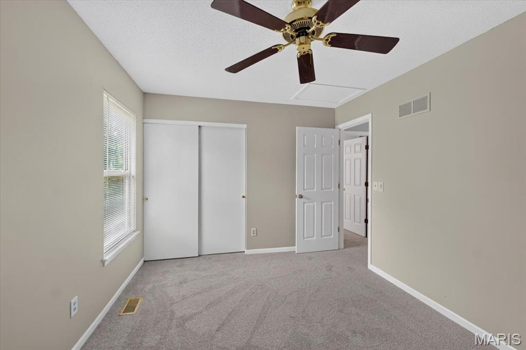 1032 Oak Glen Circle