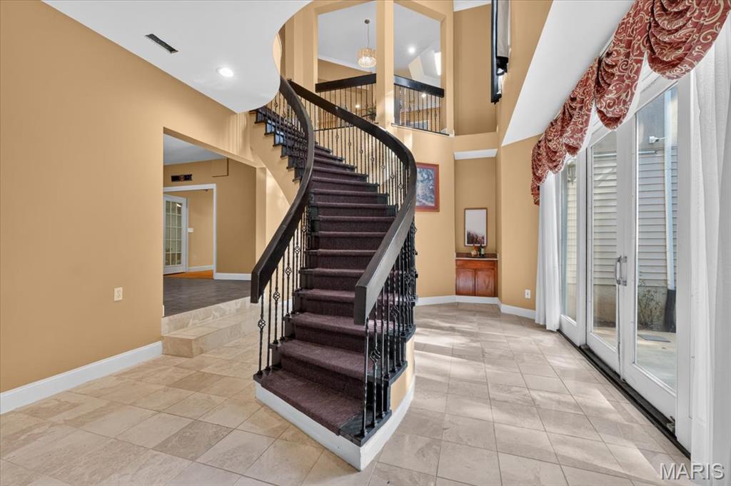 2400 Wimbledon Estates Drive
