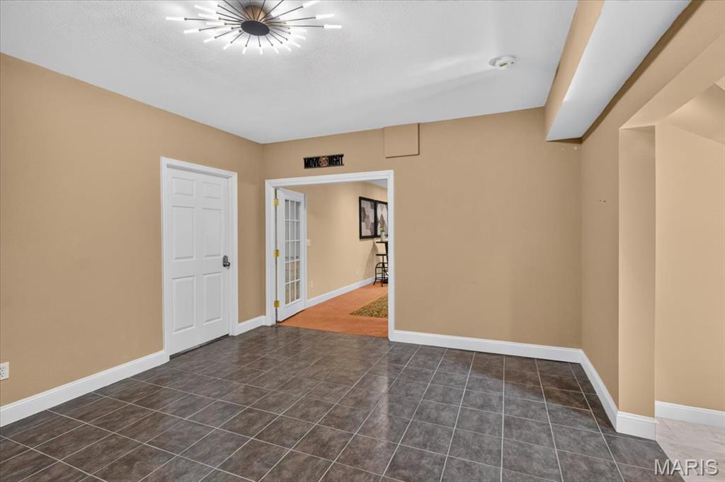 2400 Wimbledon Estates Drive