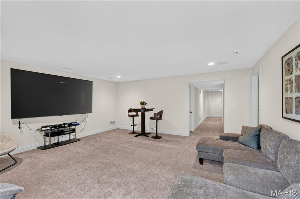 823 Silver Buck Lane