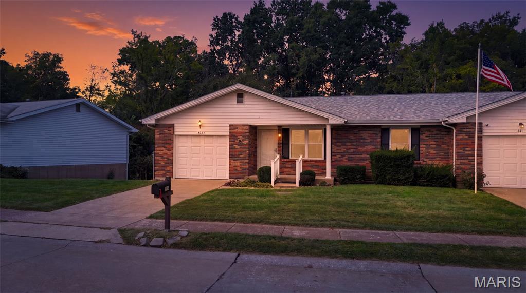 893 Woodridge Drive
