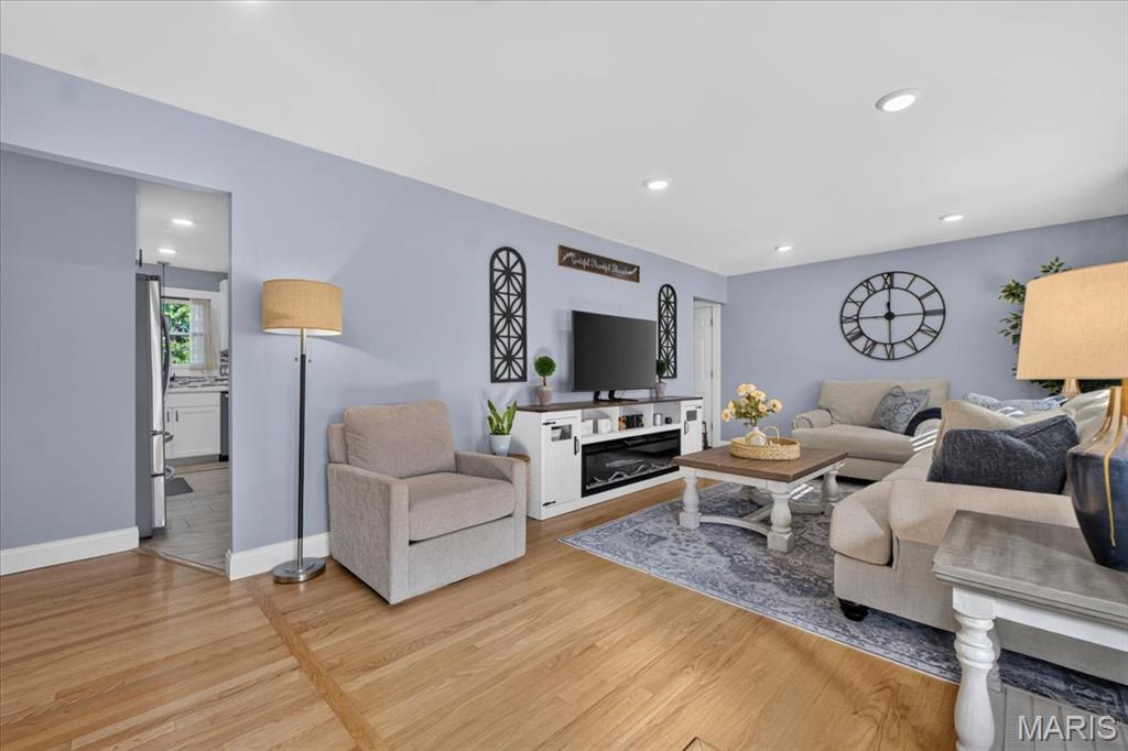 307 Surf Court