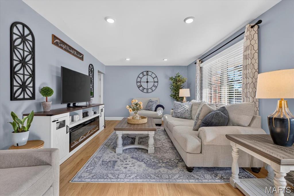 307 Surf Court
