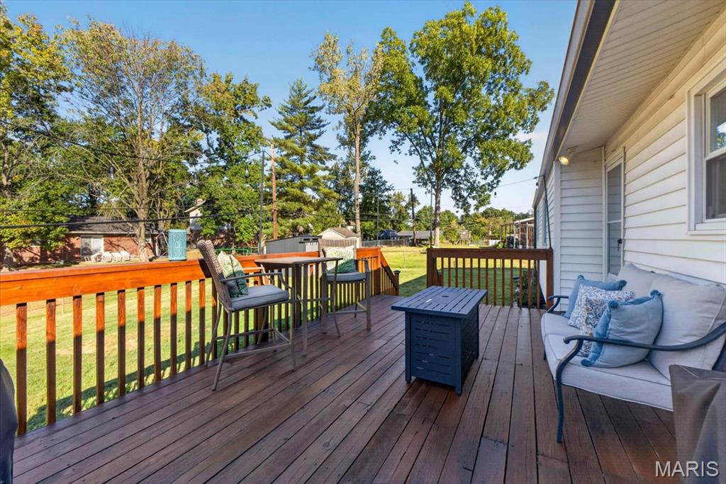 307 Surf Court