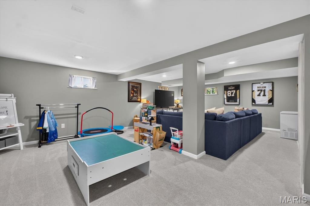 307 Surf Court