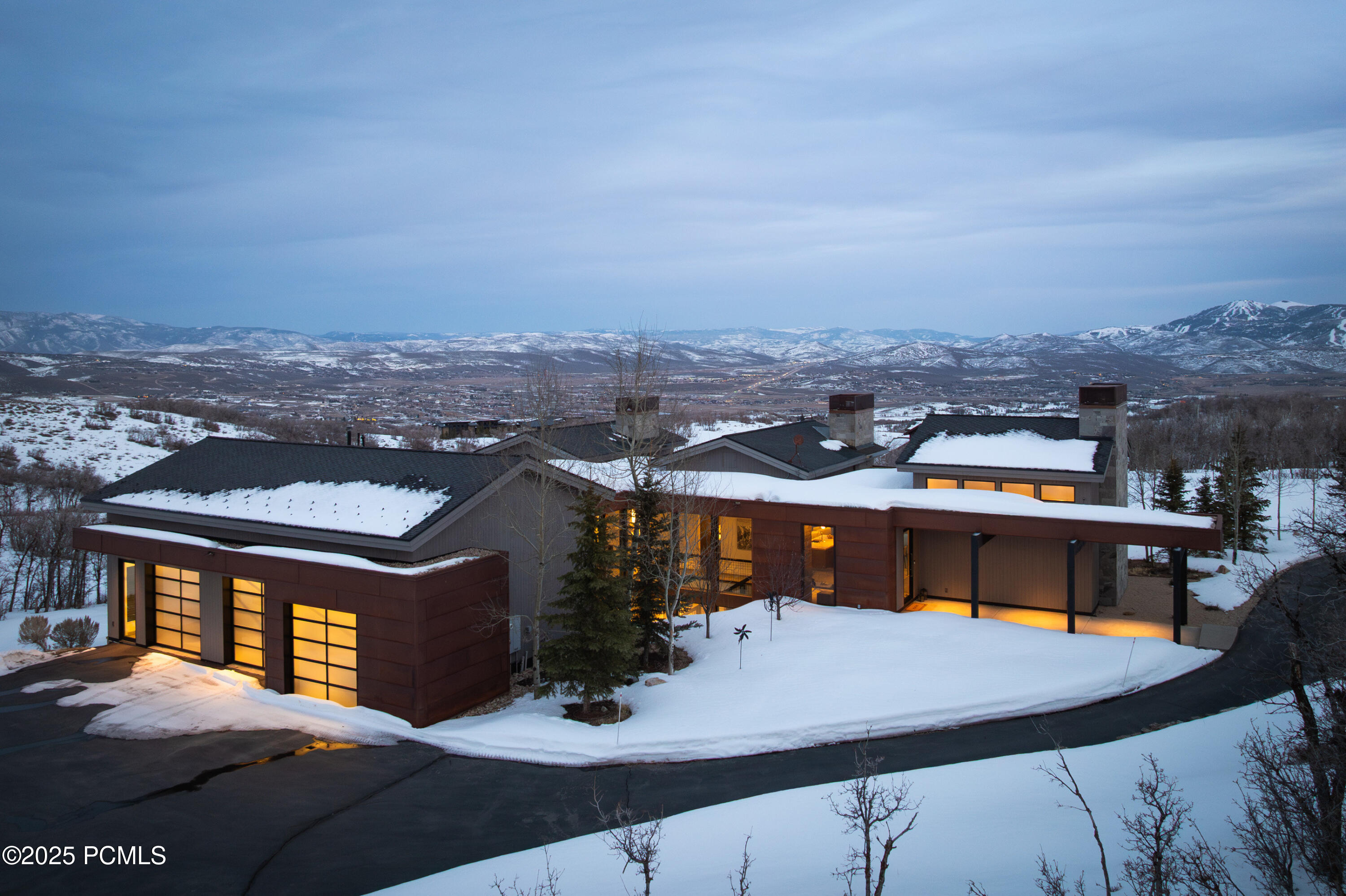 9774 N Red Hawk Trail