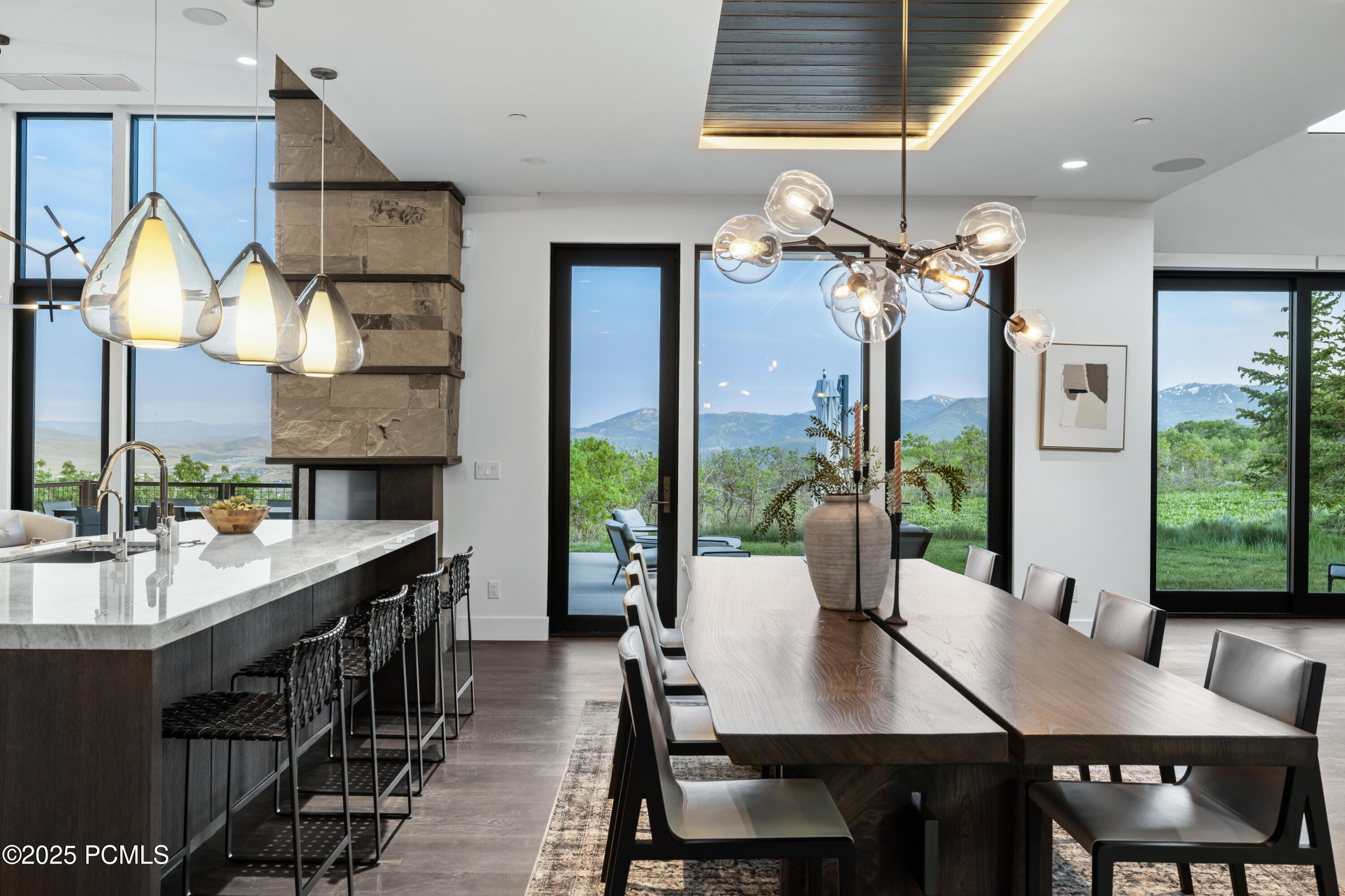 9774 N Red Hawk Trail