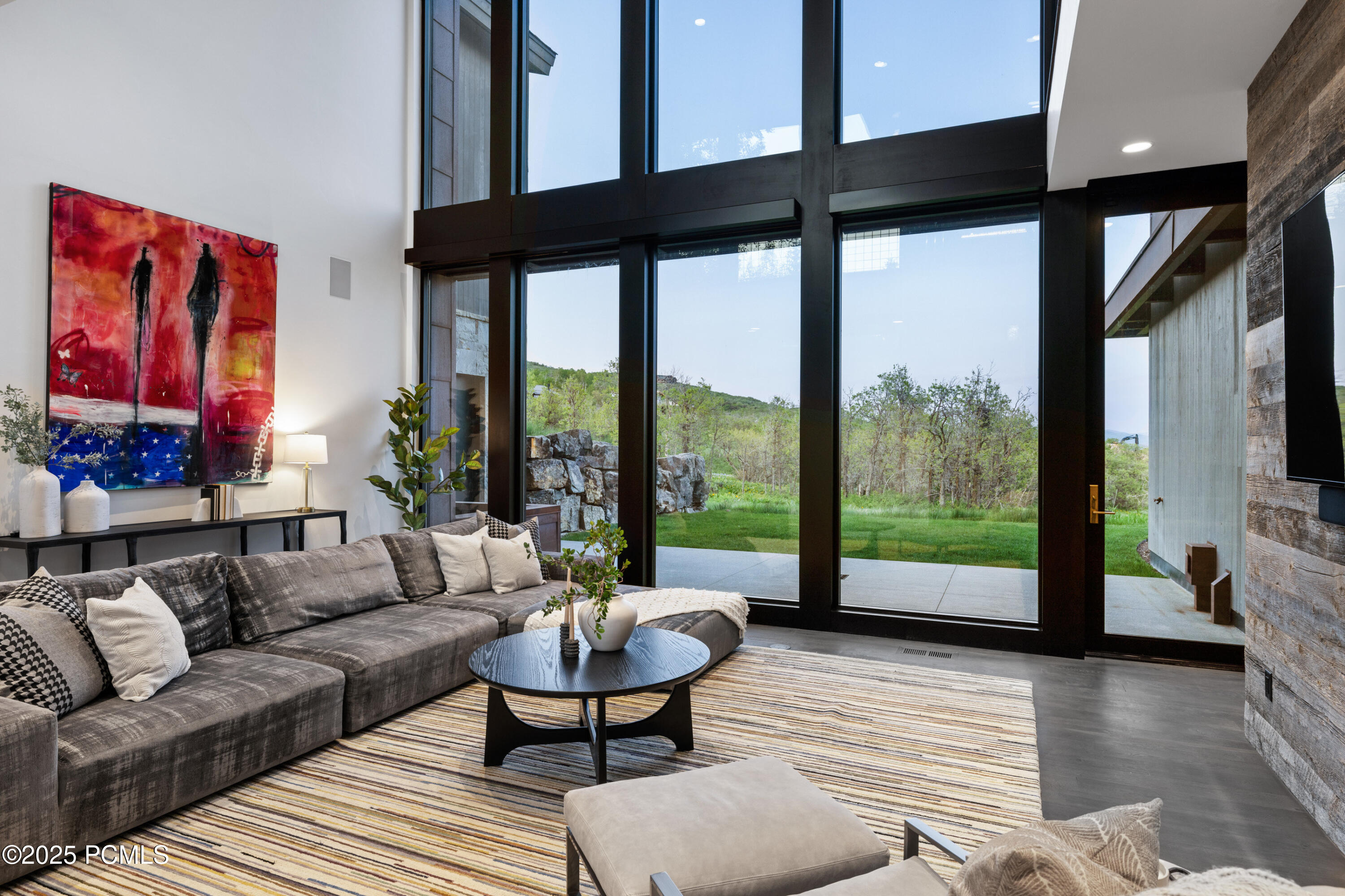 9774 N Red Hawk Trail