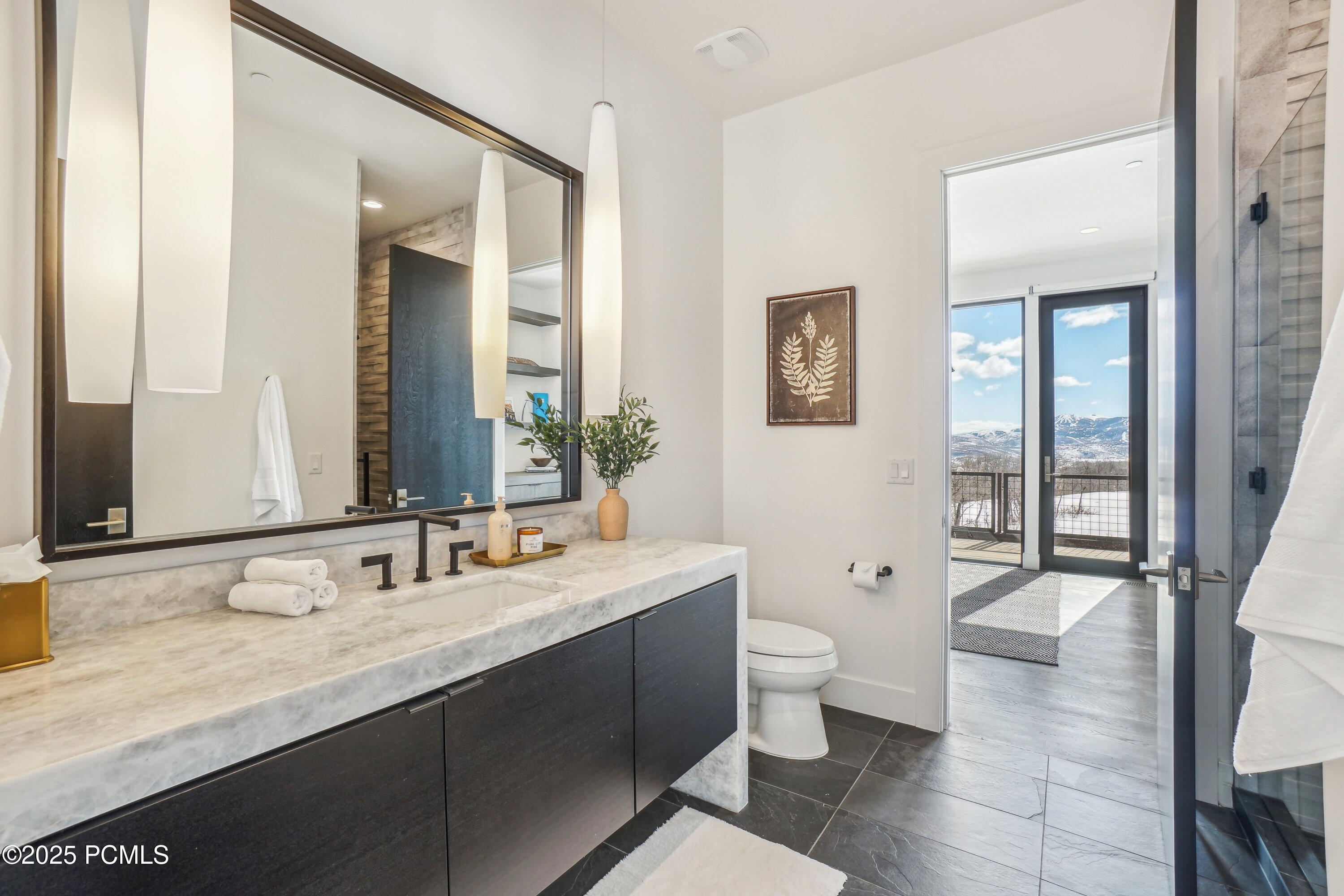 9774 N Red Hawk Trail