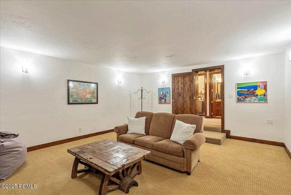 1406 Hailstone Drive
