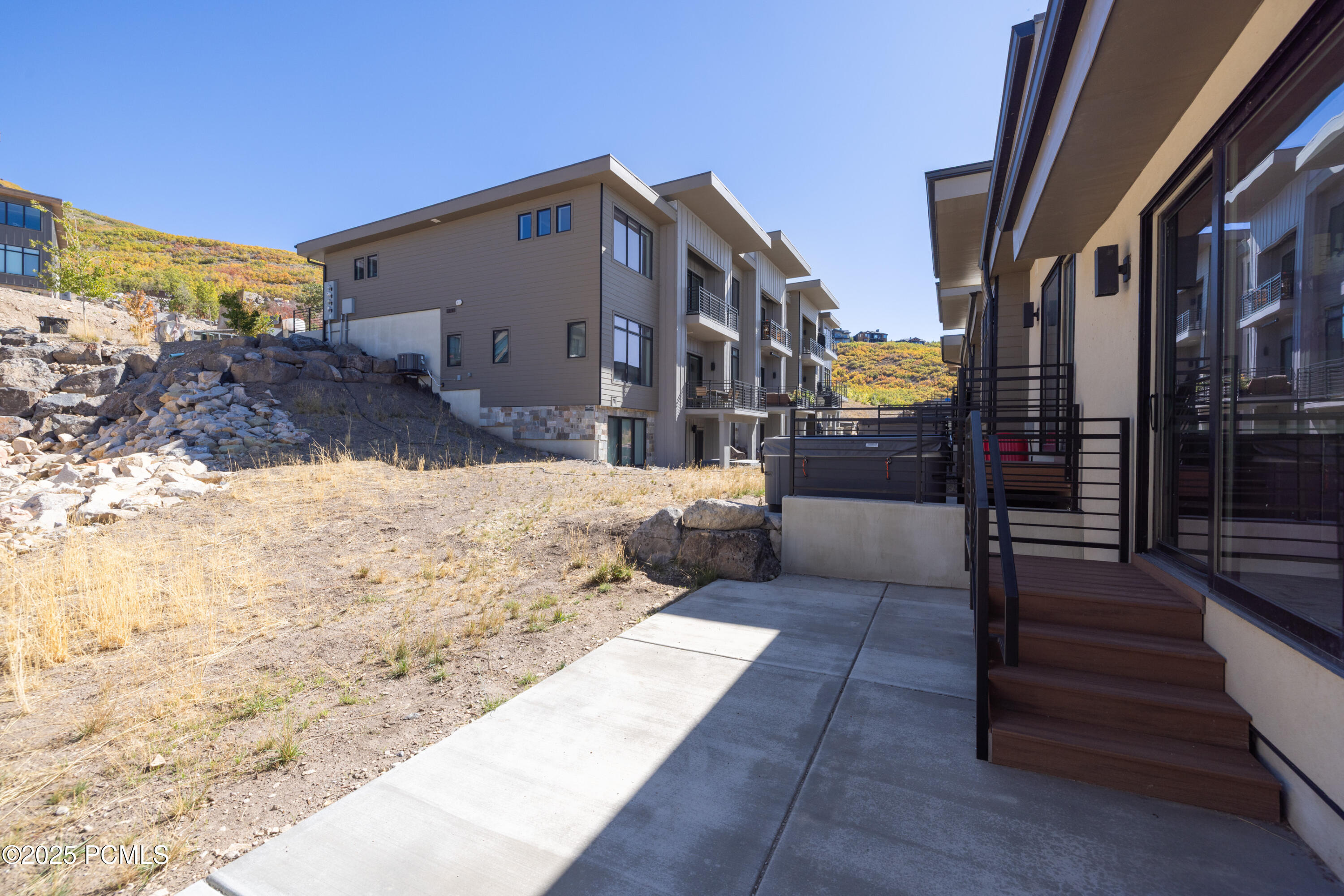 825 E Klaim Drive