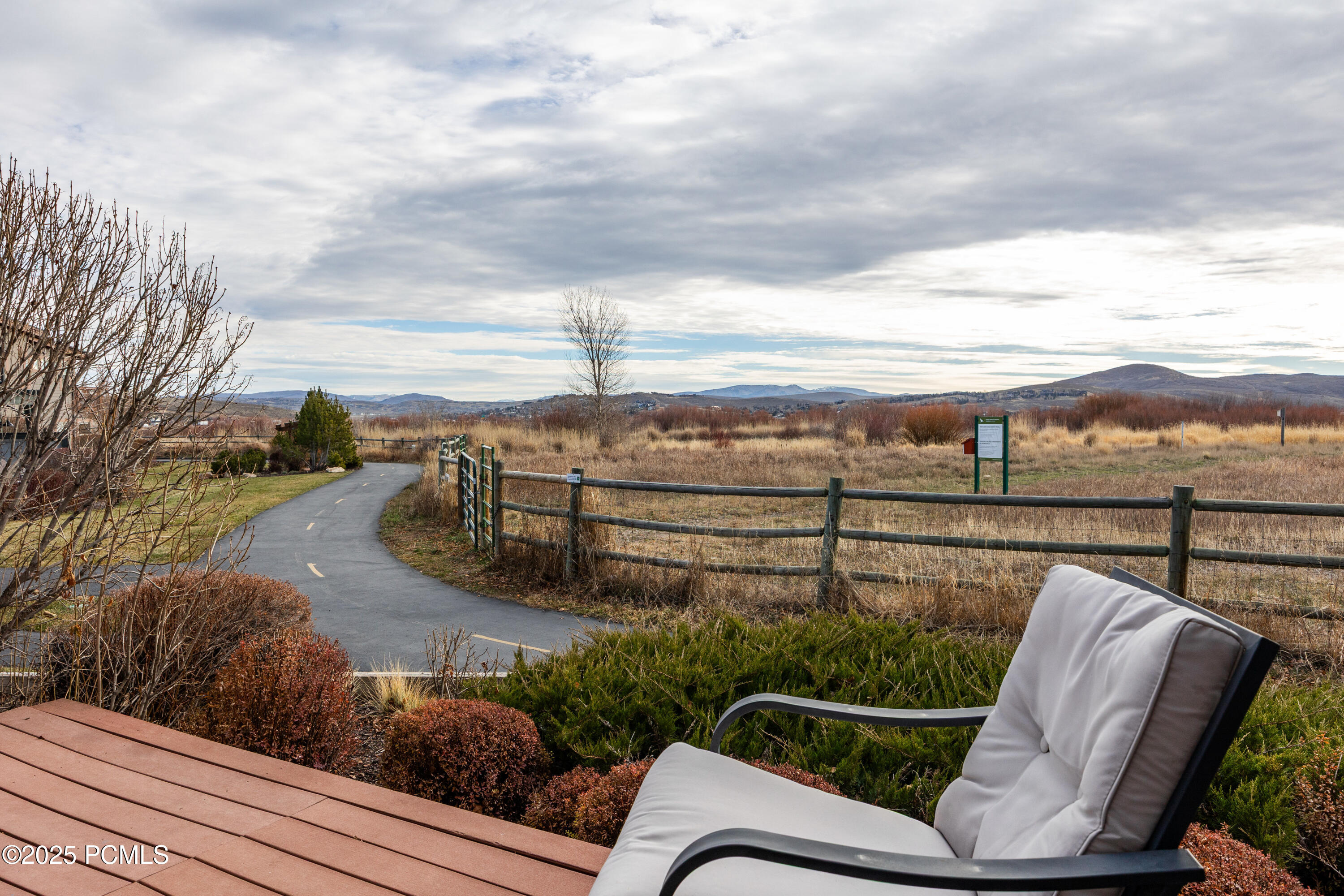 6020 Park Lane South 70