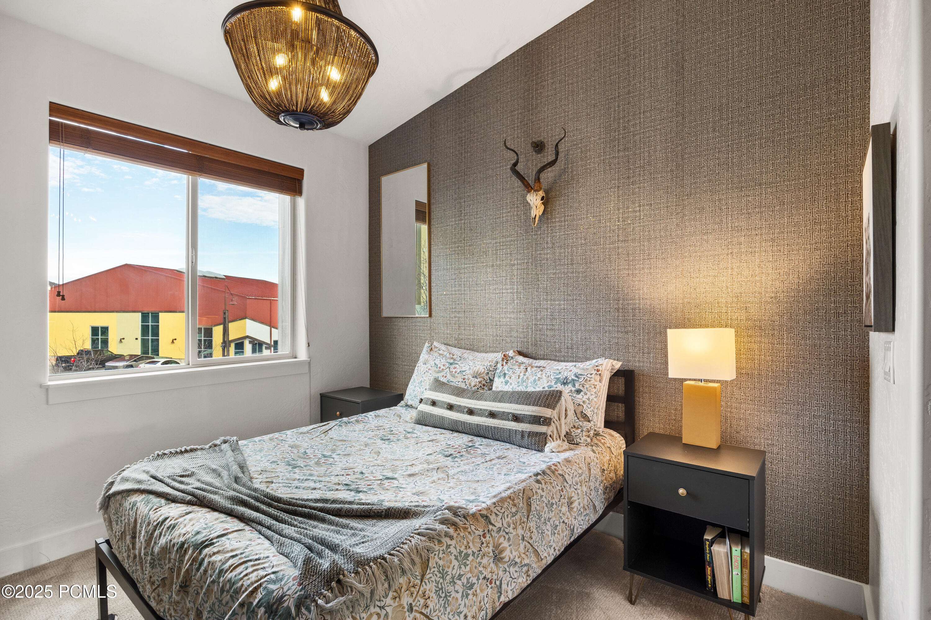 6020 Park Lane South 70