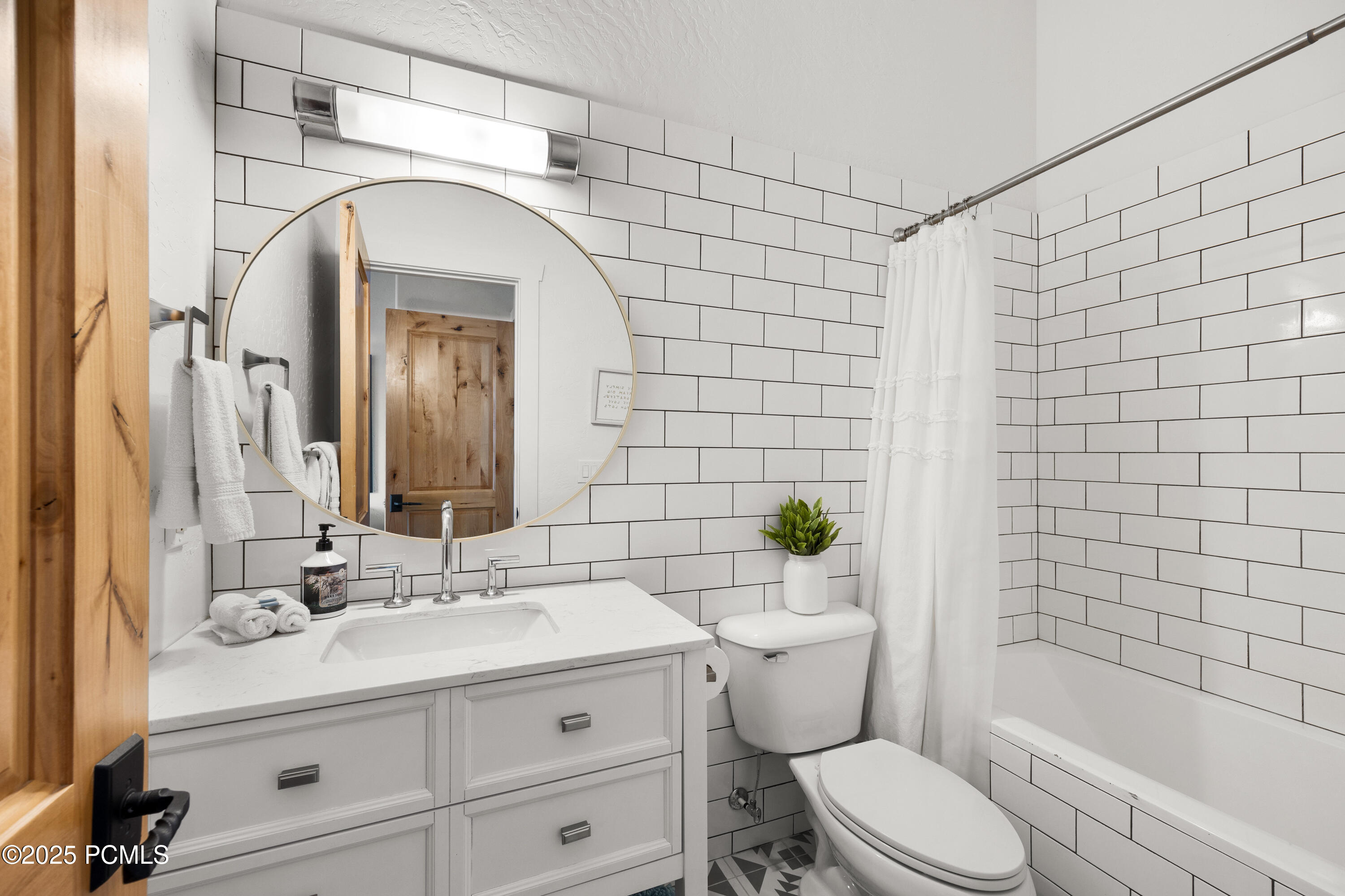 6020 Park Lane South 70